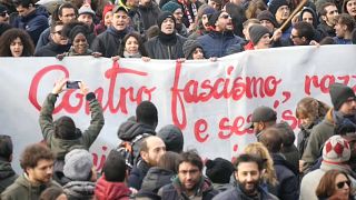İtalya'da halk ırkçılığa karşı yürüdü