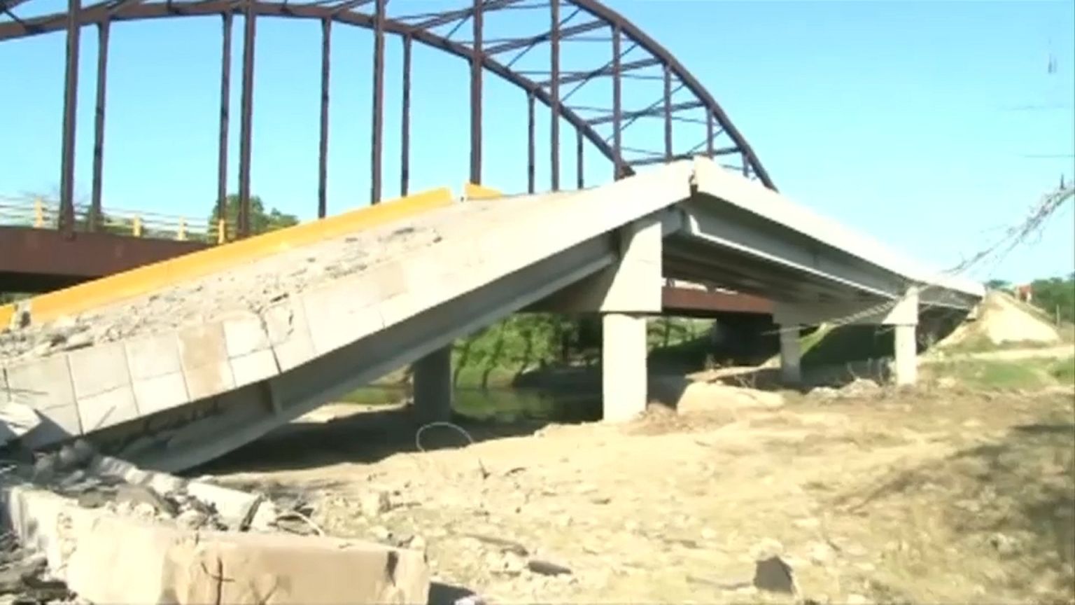 Autoridades responsabilizam ELN por ataques no país