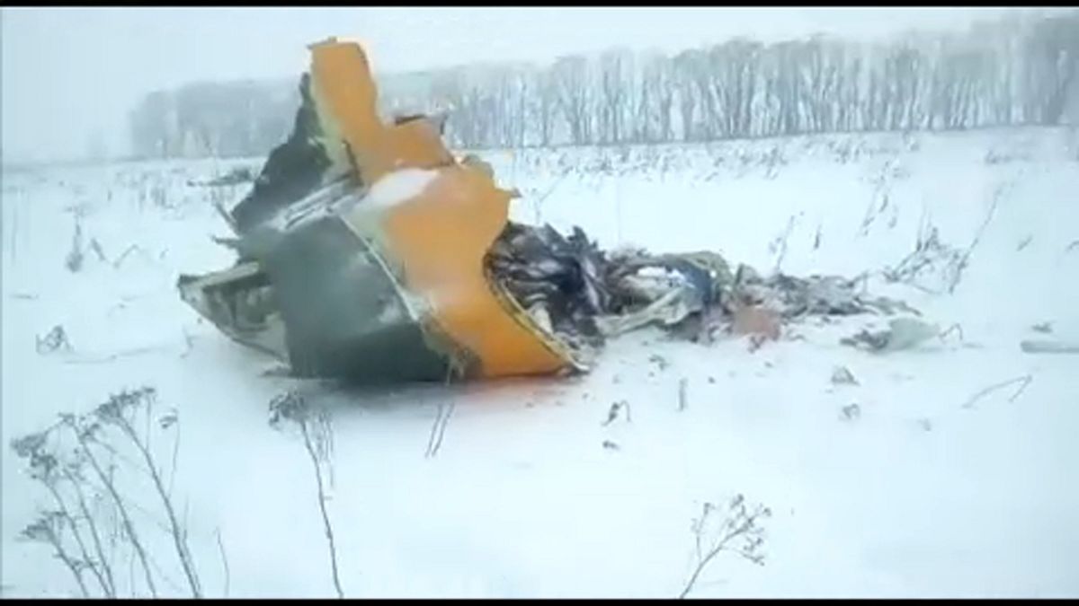Repülőszerencsétlenség Moszkvánál, 71 halott