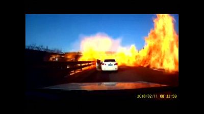 Un camión provoca un espectacular incendio en China