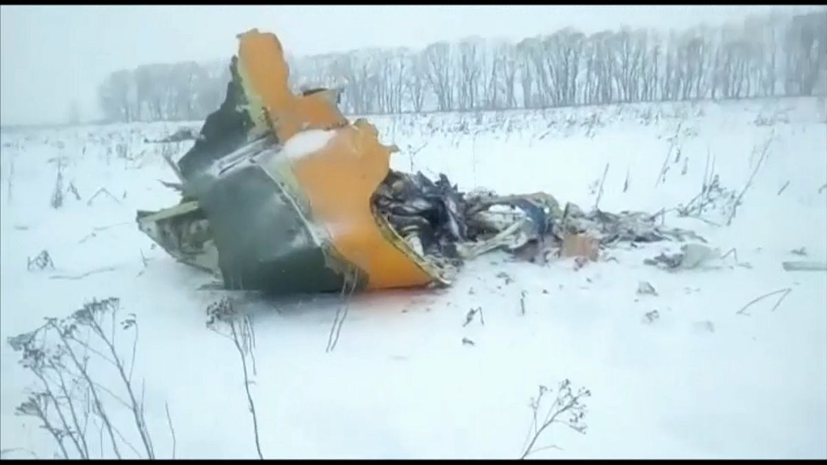 'All possible causes explored' after Russian plane crash kills 71
