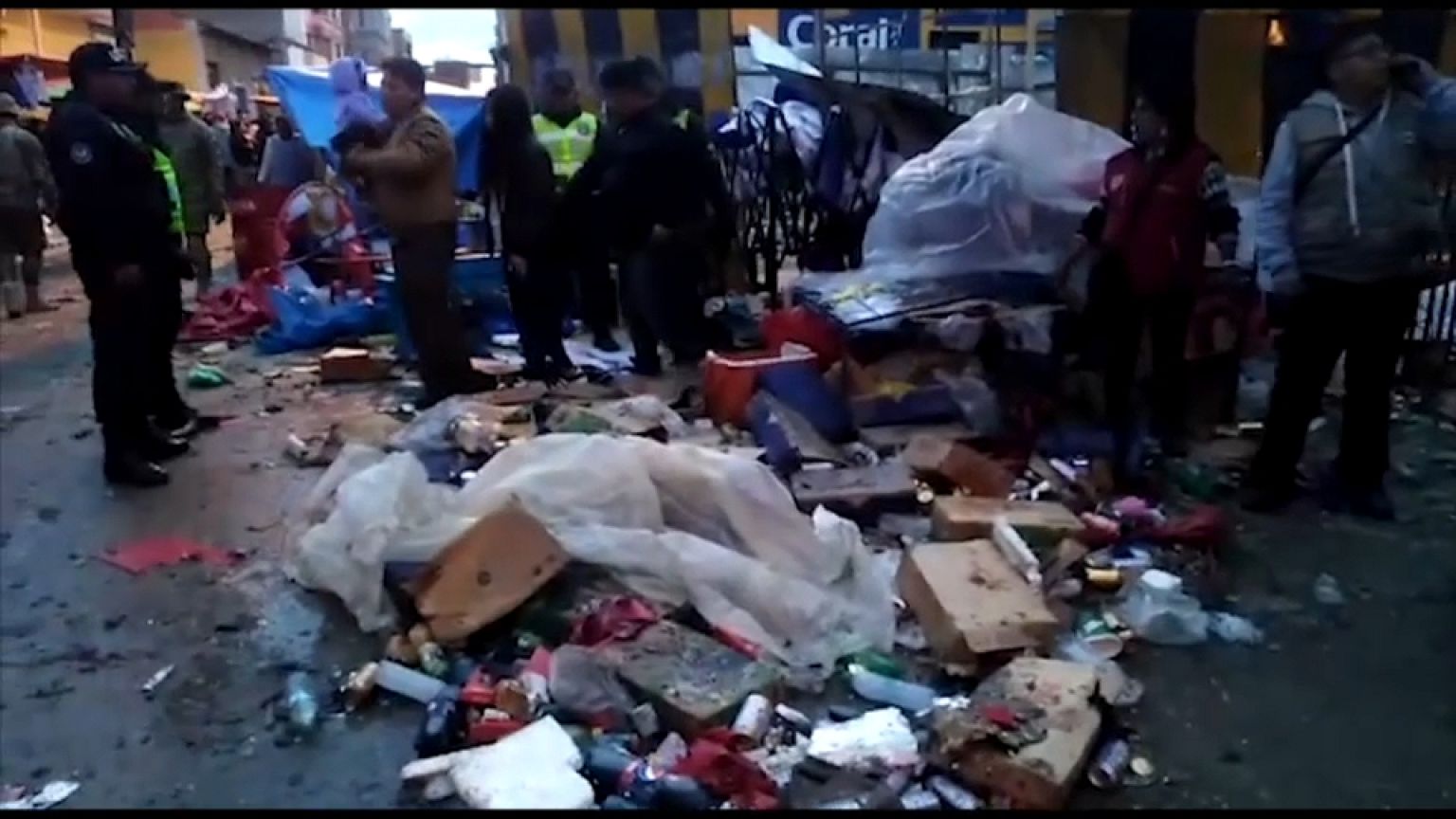 Una explosión de gas tiñe de luto los carnavales de Oruro