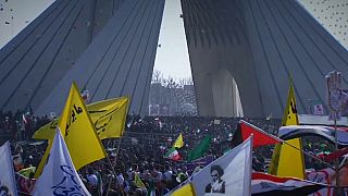 İran İslam Devrimi'nin 39'uncu yıldönümünü kutluyor