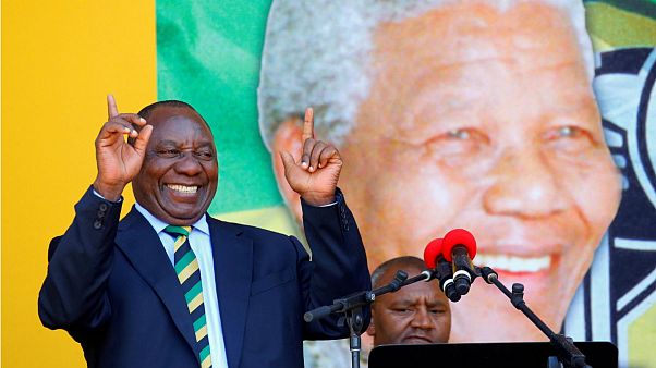 Belharccal kezdi a Mandela-emlékévet Madiba pártja Belharccal kezdi a Mandela-emlékévet Madiba pártja