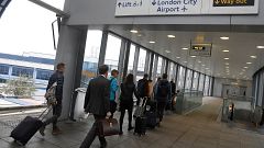 Λονδίνο: Κλειστό το αεροδρόμιο City λόγω βόμβας του Β’ Παγκοσμίου!