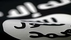 شاهد لحظات القبض على سعودي ومغربي في الصحراء