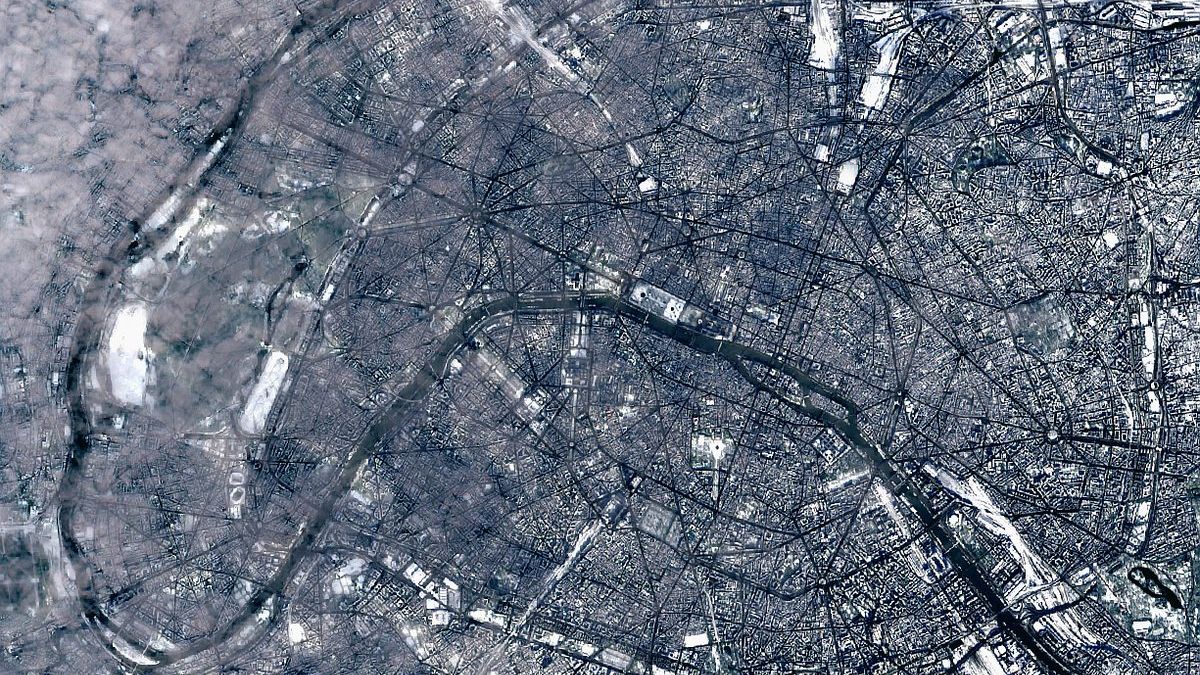 La nieve en París vista desde la estratosfera 