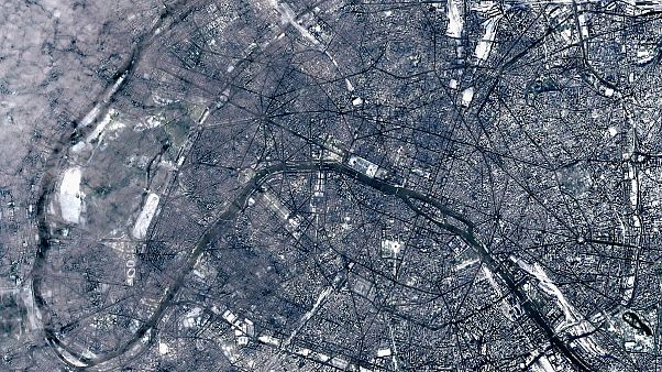 La nieve en París vista desde la estratosfera La nieve en París vista desde la estratosfera