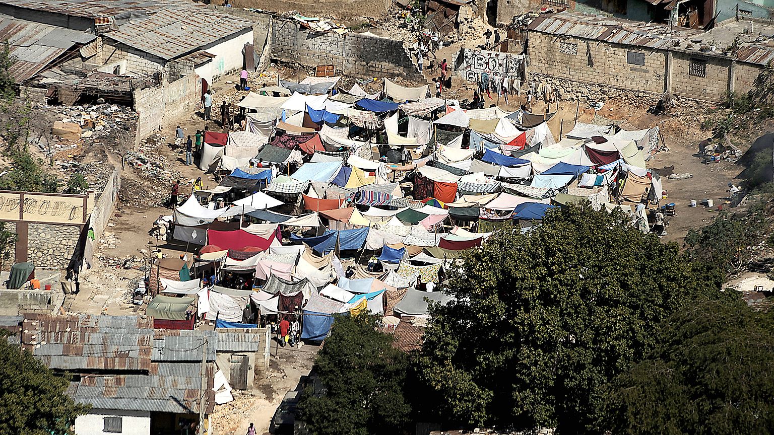 Oxfam-Managerin bedauert Sex-Skandal und tritt zurück
