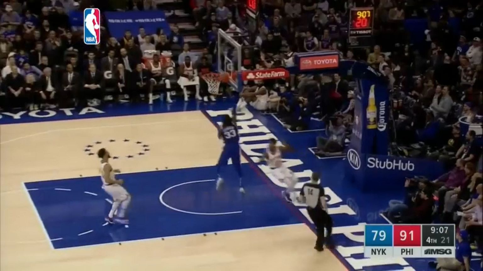 Sixers New York Knicks'i yine yendi