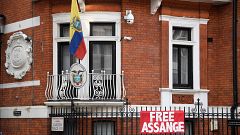 Justiça britânica mantém mandado de detenção contra Assange