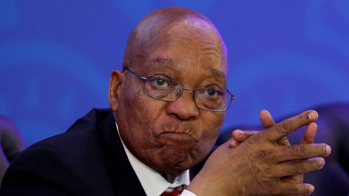 Zuma responde esta quarta-feira a ordem de demissão
