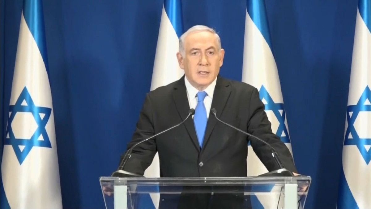 İsrail polisi Netanyahu'ya rüşvet davası açılması tavsiyesinde bulundu