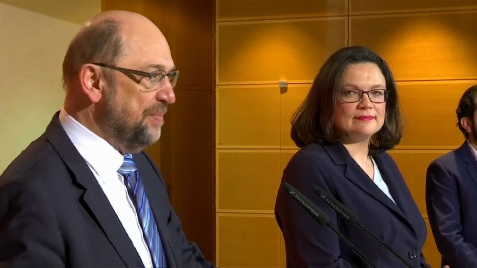La gran coalición también lleva el caos al SPD