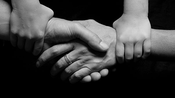Türkiye'de cezaevlerinde büyüyen bebekler ABD medyasında Türkiye'de cezaevlerinde büyüyen bebekler ABD medyasında