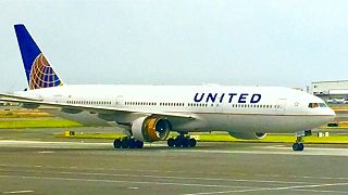 Motoru arızalanan United Airlines uçağı zorunlu iniş yaptı
