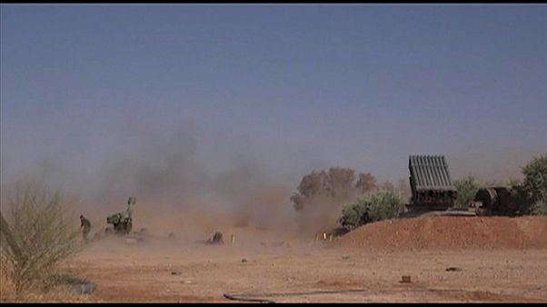 Ataque teve lugar na região petrolífera de Deir Ezzor. Ataque teve lugar na região petrolífera de Deir Ezzor.
