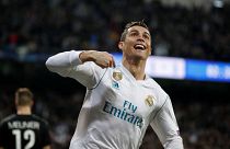 Real bate PSG, Porto humilhado em casa