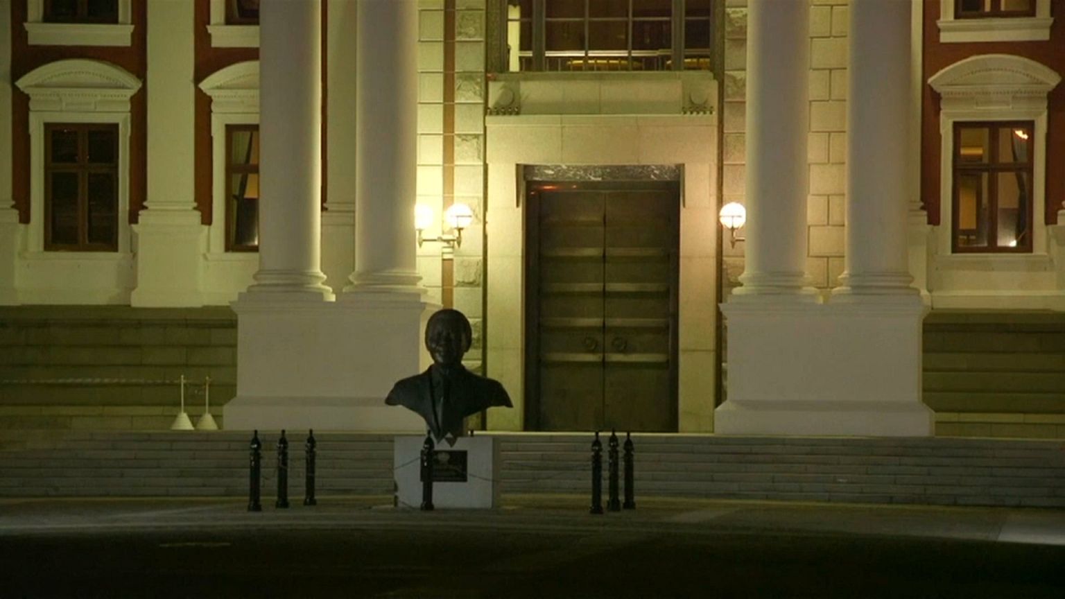 Busto do antigo presidente sul-africano Nelson Mandela
