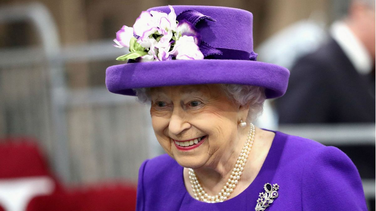 The Queen is taking Buckingham Palace plastic free