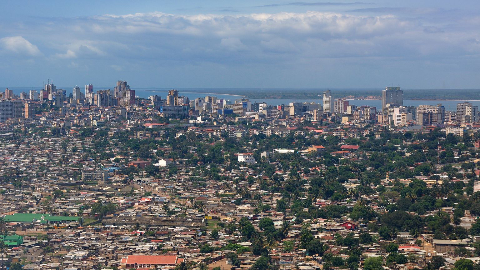 Já entrou em vigor a supressão de vistos entre Angola e Moçambique 