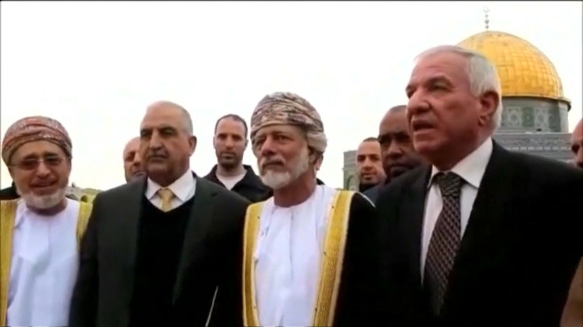 وزير الخارجية العُماني في زيارة تاريخية للمسجد الأقصى
