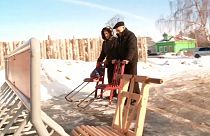 متعة للتمتع بثلوج الشتاء بالنسبة للبعض ووسيلة للنقل بالنسبة للبعض الآخر