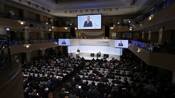 Brexit, Rússia, EUA desafiam o papel europeu na defesa mundial Brexit, Rússia, EUA desafiam o papel europeu na defesa mundial