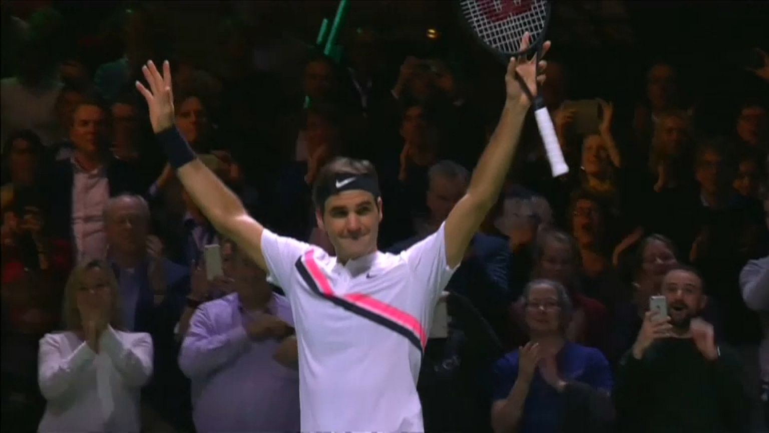 Roger Federer'den yeni rekor
