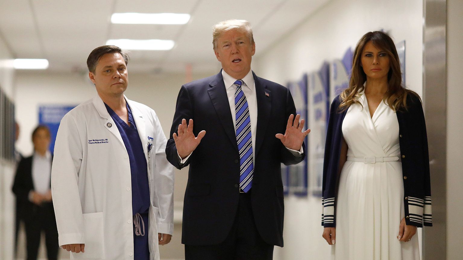 Parkland: Trump besucht Amoklauf-Opfer im Krankenhaus