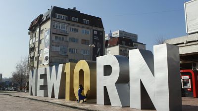 Τα 10 χρόνια από την ανεξαρτησία του γιορτάζει το Κόσοβο