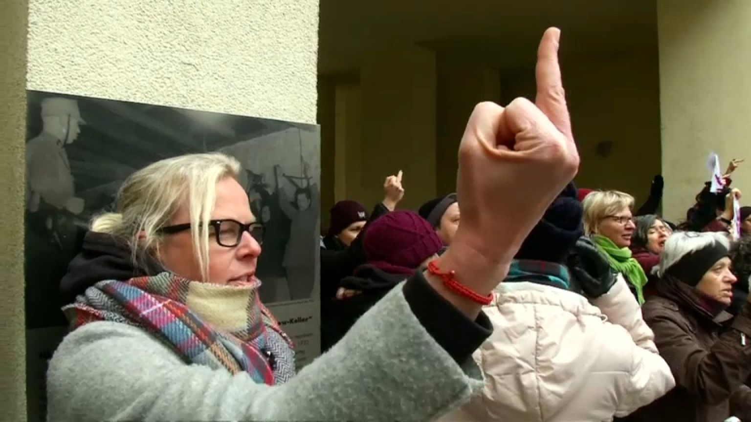 Berlin'de gergin yürüyüş 