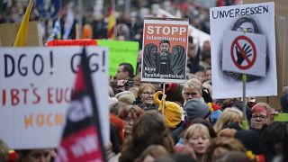 Berlino: tafferugli alla marcia dell'AfD