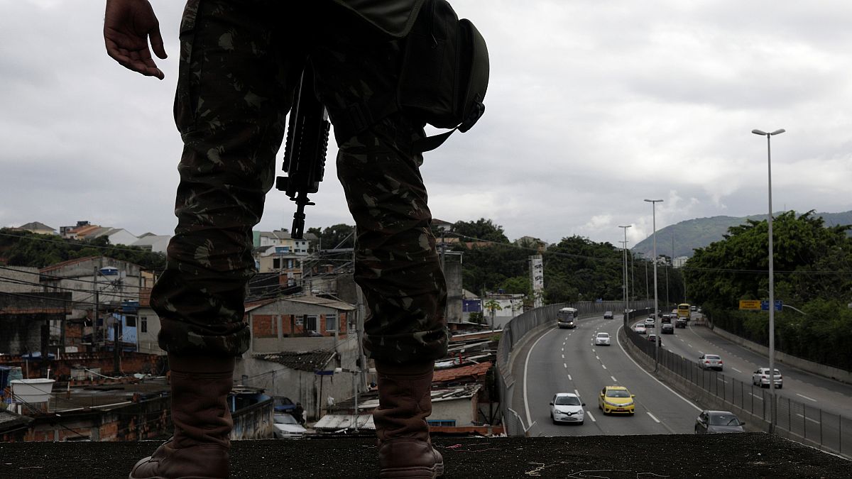 Kein Mittel gegen Gewalt in Rio?  7.600 Tote in einem Jahr