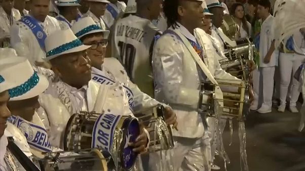 Défilé des champions au carnaval de Rio Défilé des champions au carnaval de Rio