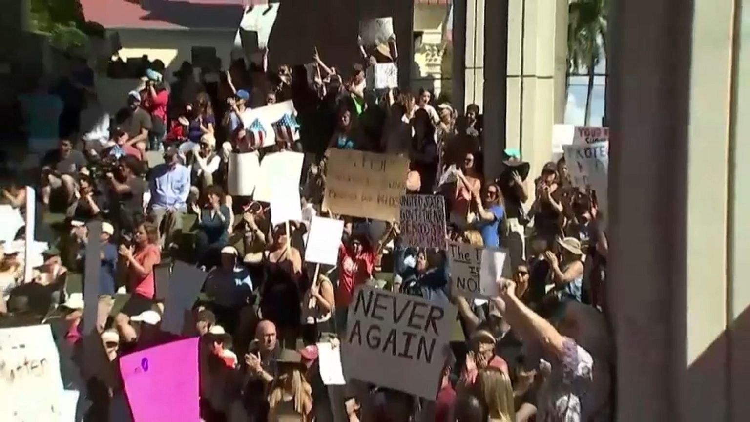 Florida: la protesta contro le armi