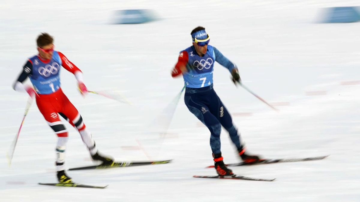 Российские лыжники выиграли серебро в эстафете