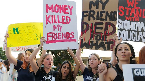 "Schämen Sie sich": Schüler kritisieren Trump und Waffenlobby "Schämen Sie sich": Schüler kritisieren Trump und Waffenlobby