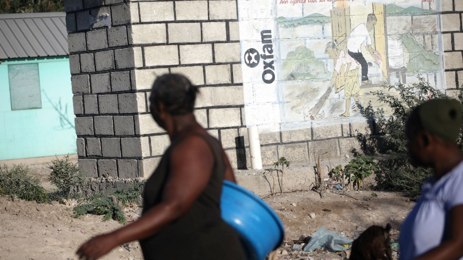 Oxfam sex scandal: Internal report reveals 'witness intimidation'