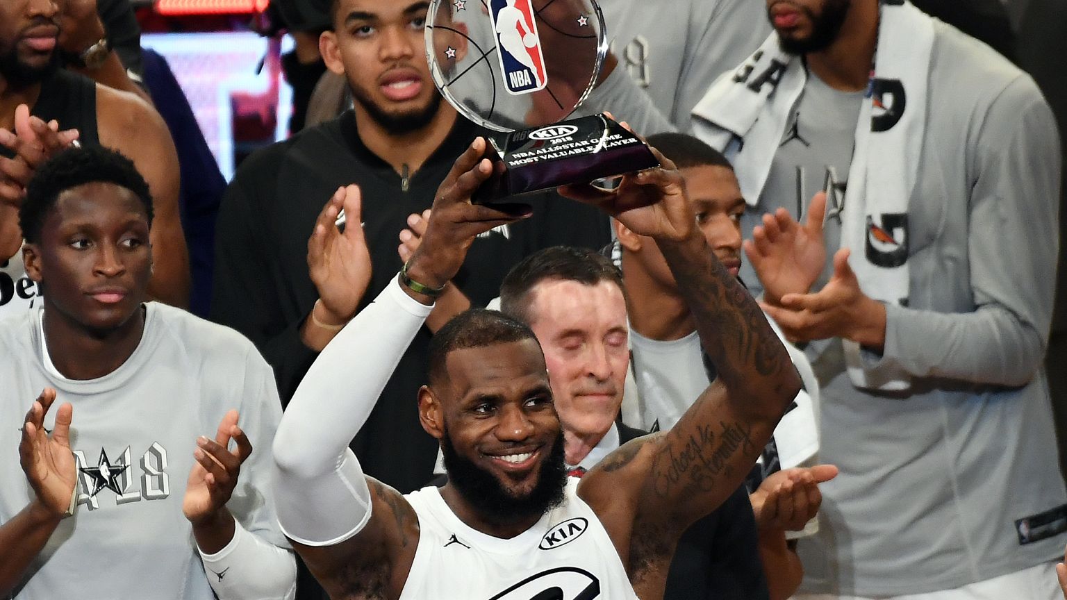 Lebron James csapata nyerte az NBA All Star-gálát