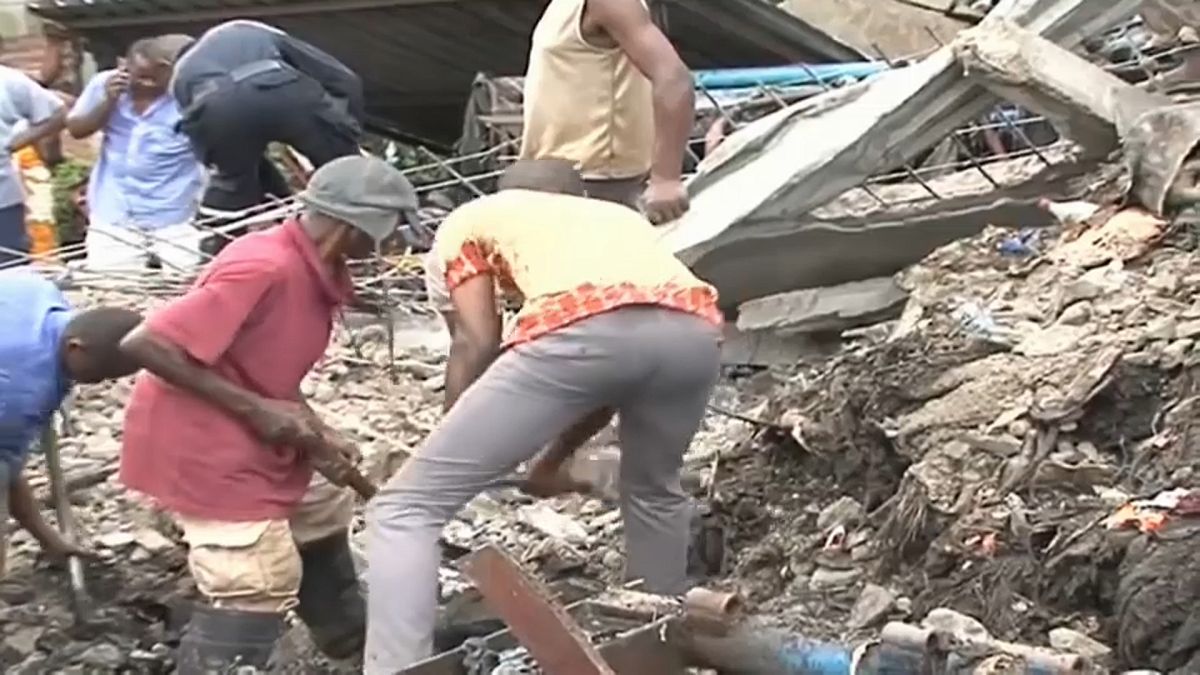 Pelo menos 17 mortos em colapso de lixeira em Maputo