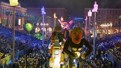 Carnevale 2018, Trump che spara Kim Jong-un da un cannone e altri highlights