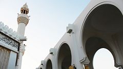 التحقيق مع كاتب سعودي طالب بتقليص عدد المساجد 