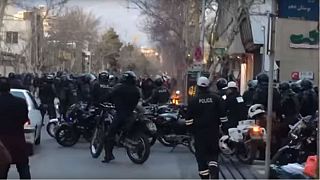 درگیری‌‌ها در تهران؛ تعداد کشته‌های خیابان پاسداران به ۵ نفر رسید
