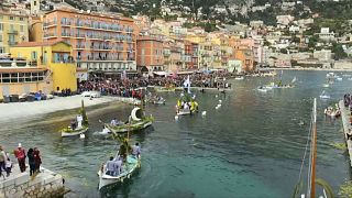 Fransa'nın Akdeniz kıyısında Çiçek Festivali