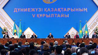 Kazakistan'da yeniden alfabe değişikliği