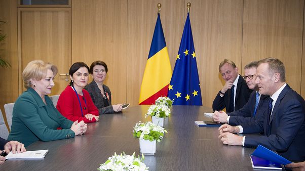 La Première ministre roumaine et le président du Conseil européen La Première ministre roumaine et le président du Conseil européen