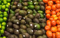 Which French fruits and vegetables are most likely to be contaminated with pesticides?