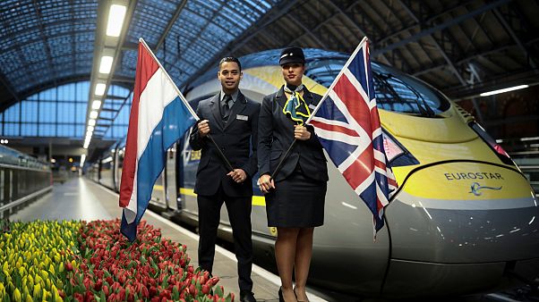 Átadták a London-Amszterdam Eurostart Átadták a London-Amszterdam Eurostart