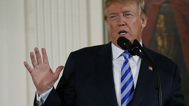 Nach Florida-Massaker: Trump will "Bump Stock"-Aufsätze verbieten Nach Florida-Massaker: Trump will "Bump Stock"-Aufsätze verbieten